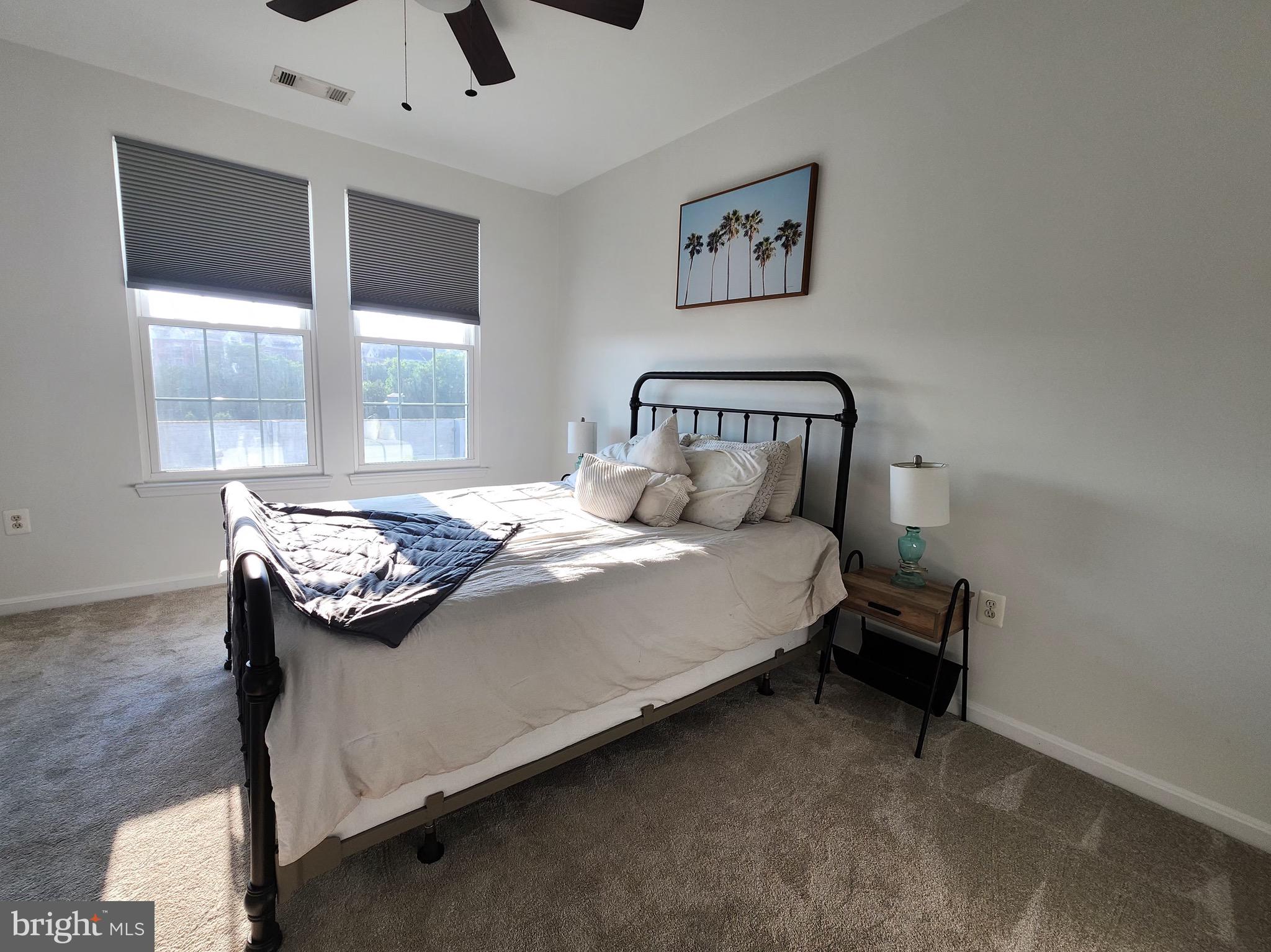 THE GROVE AT ARLINGTON - Residential Lease