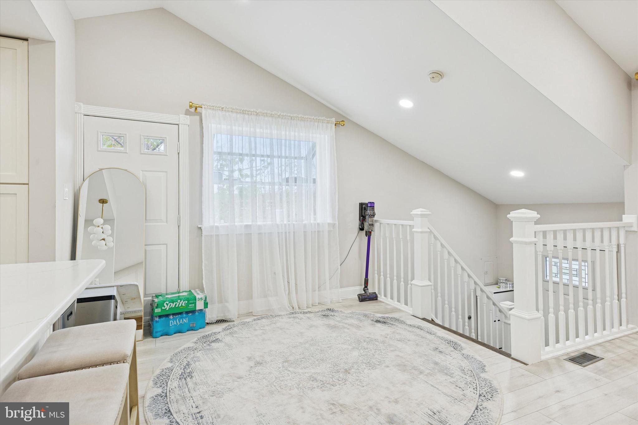 PHILADELPHIA (NORTHEAST) - Residential