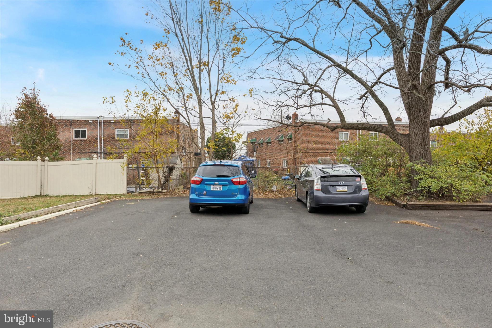 PHILADELPHIA (NORTHEAST) - Residential