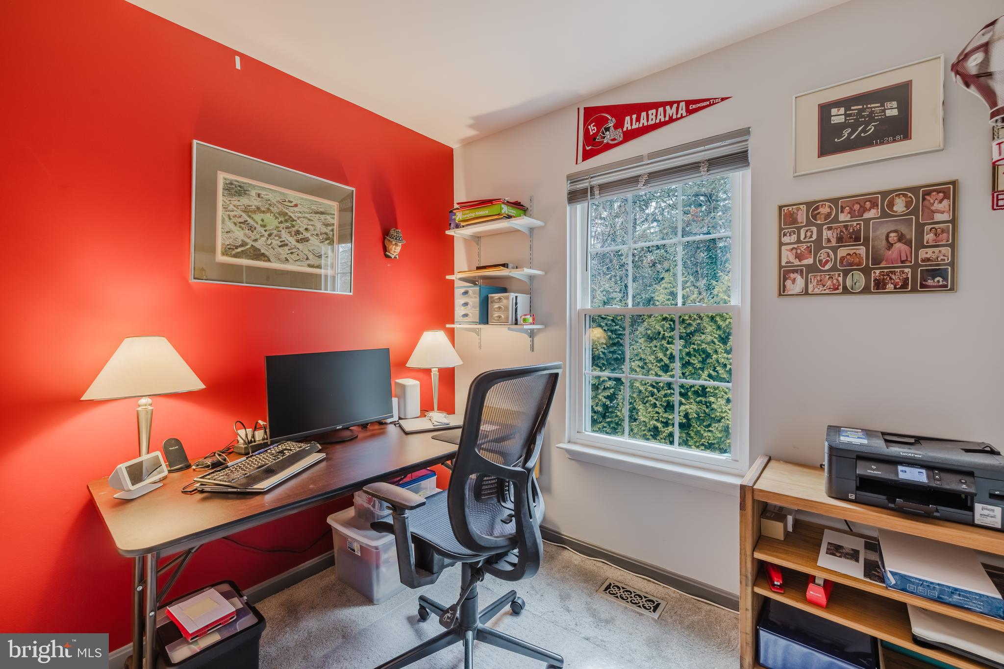 HUNTERS RUN - Residential