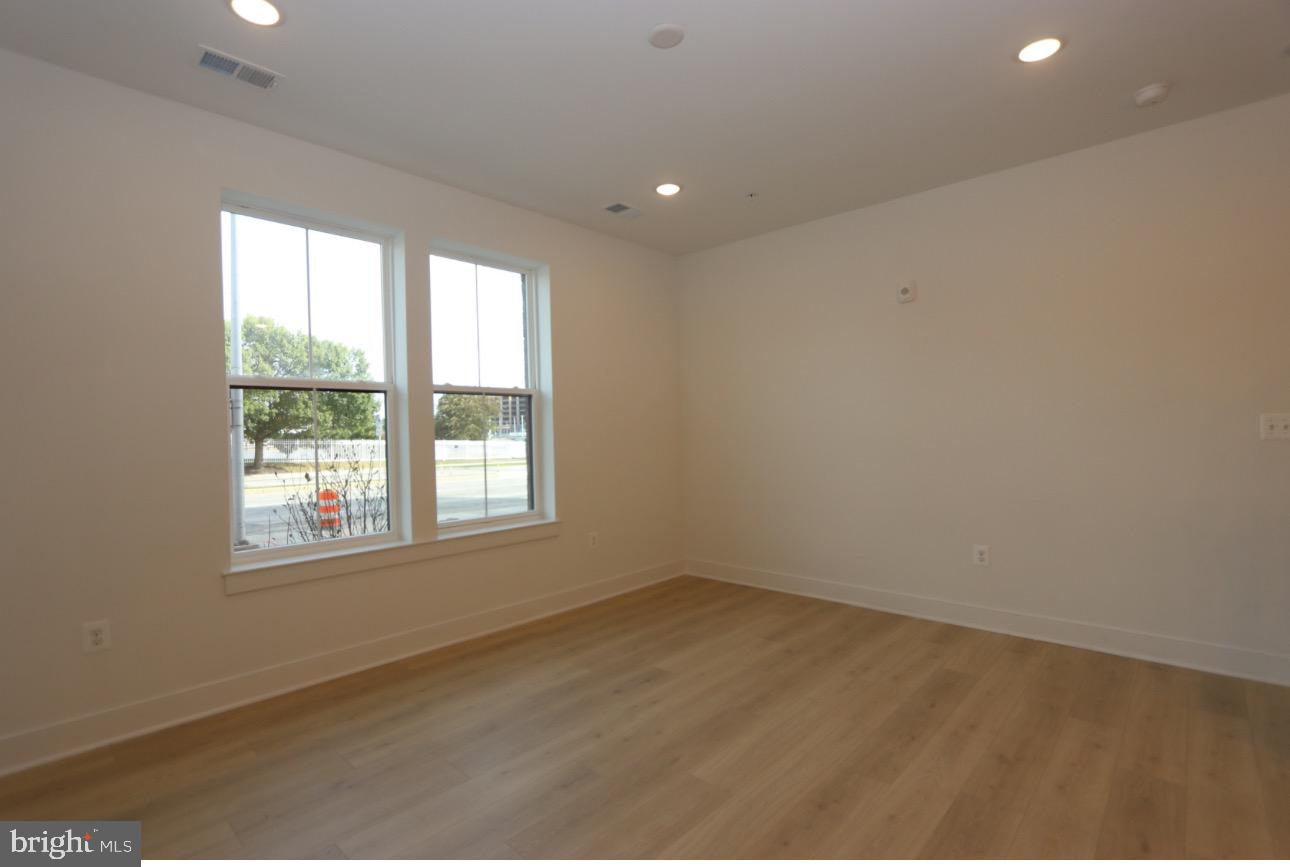 EAST BALTIMORE MIDWAY - Residential Lease