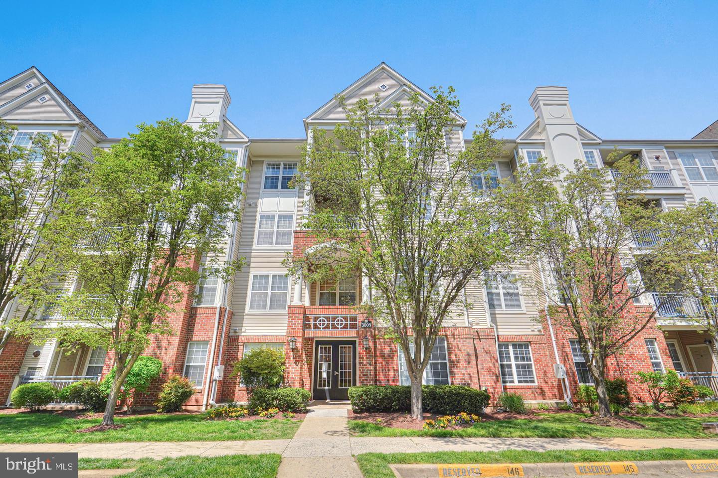 HIGH POINT AT JEFFERSON PARK - Residential Lease