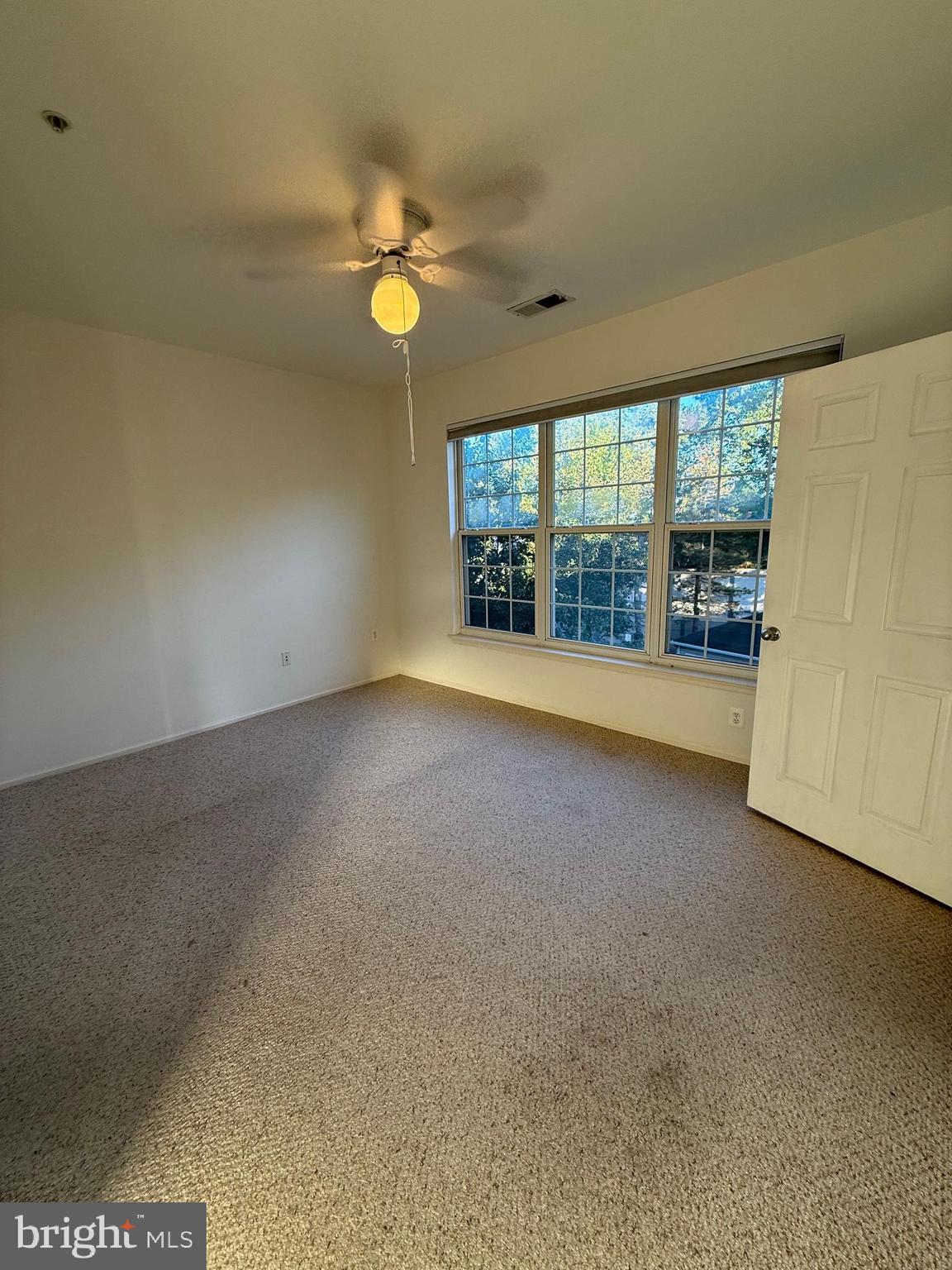 HIGH POINT AT JEFFERSON PARK - Residential Lease