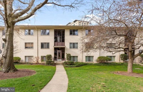 Condo For Sale - 10440 Rockville Pike #201<br/> ROCKVILLE, MD 20852