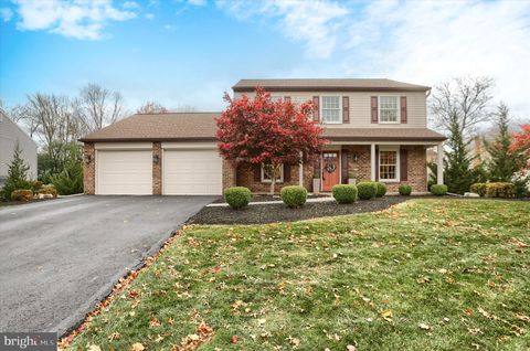 4111 WIMBLEDON DRIVE HARRISBURG PA 17112