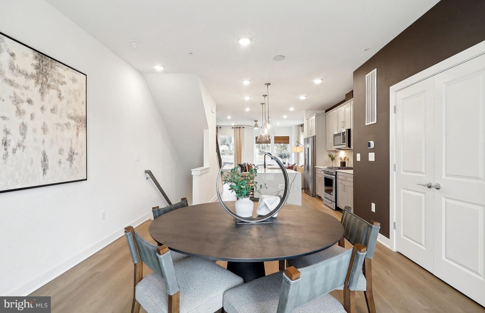 FARMSTEAD DISTRICT - Residential