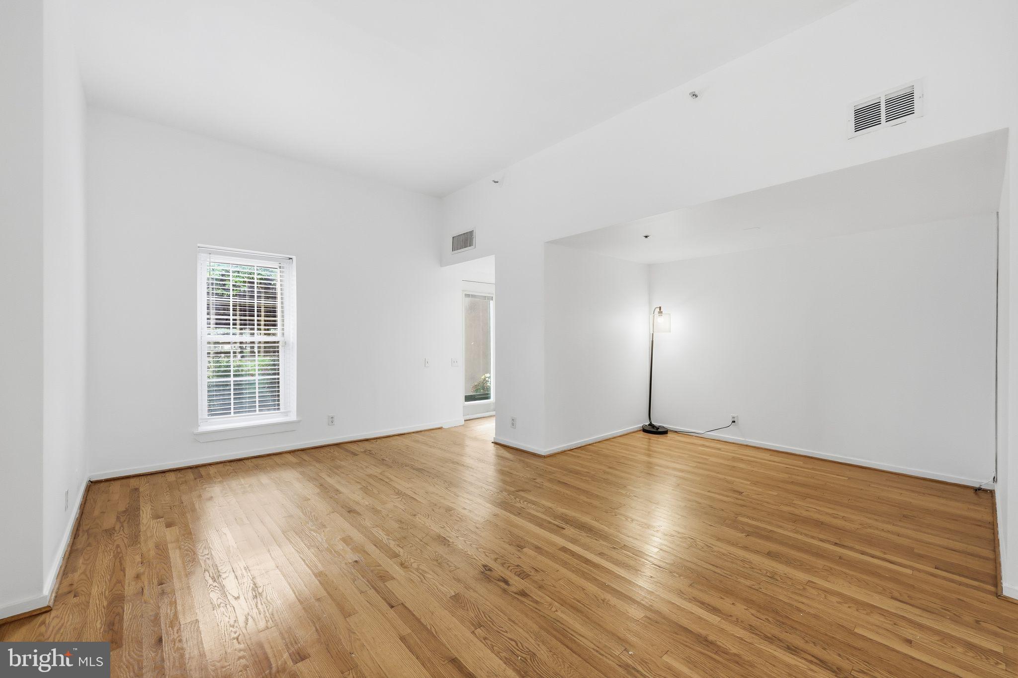 OLD CITY - Residential