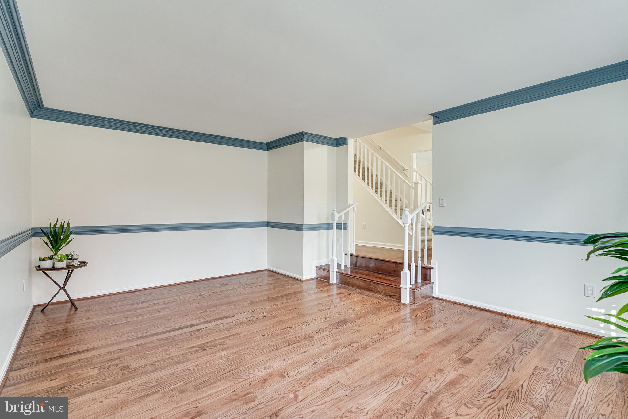 POINT OF WOODS - Residential