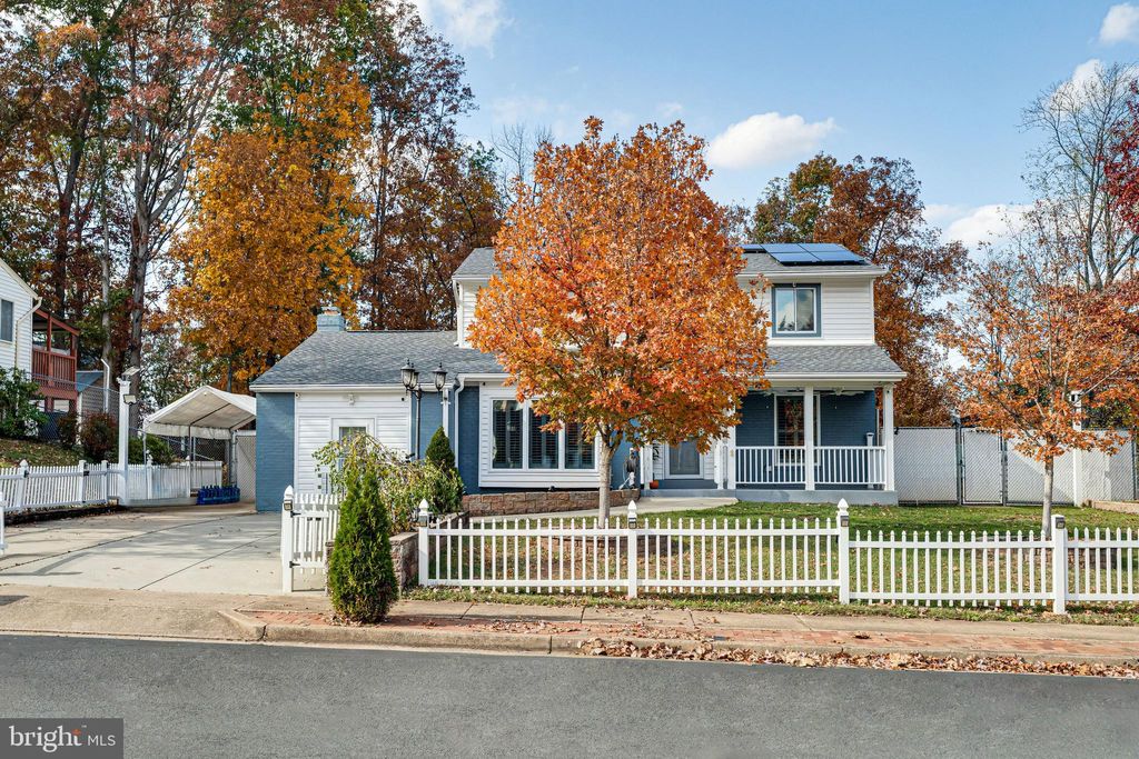 Photo of 9212 Timberwood Court, MANASSAS, VA 20110 (MLS # VAMN2009640)