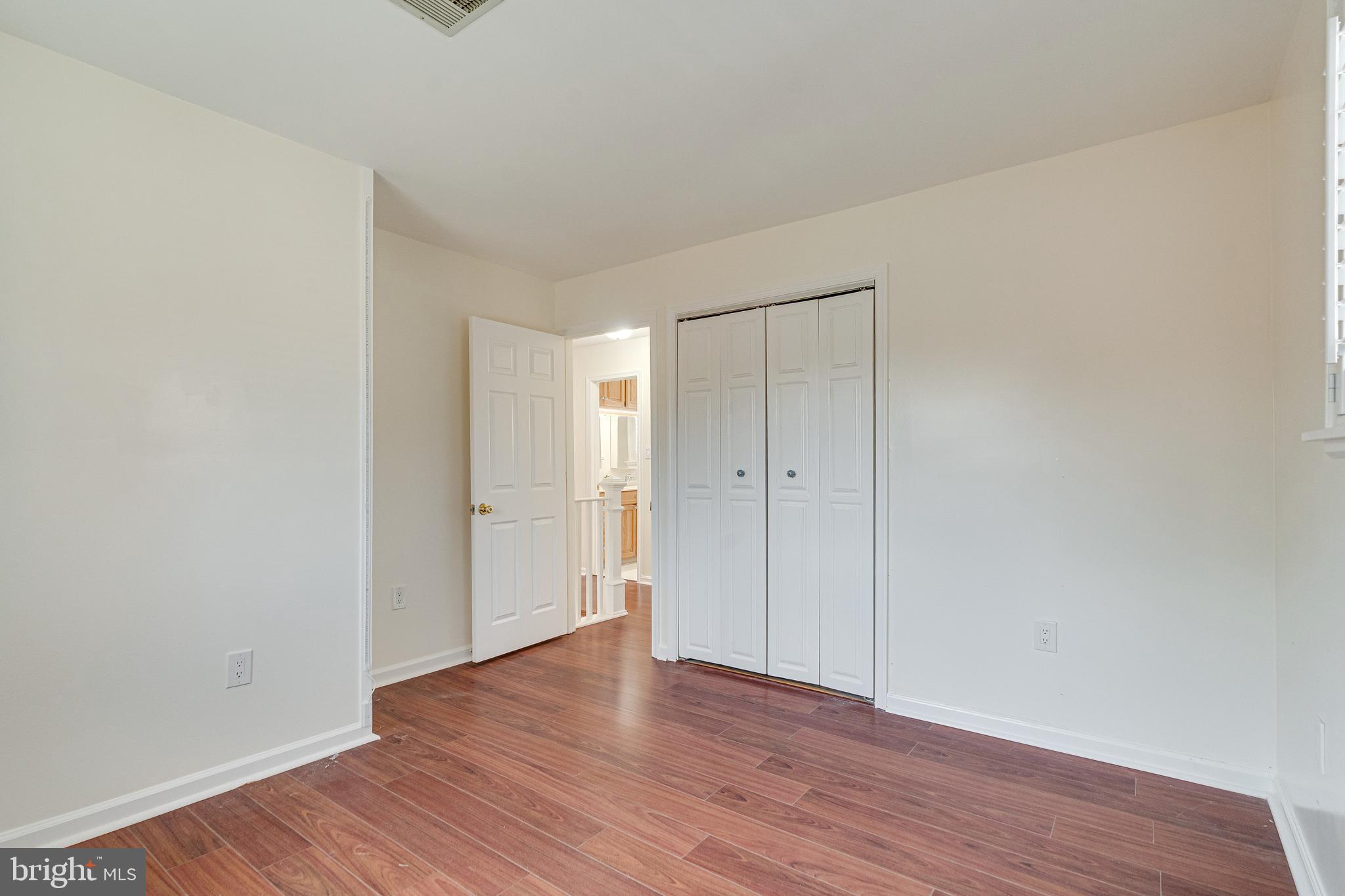 POINT OF WOODS - Residential