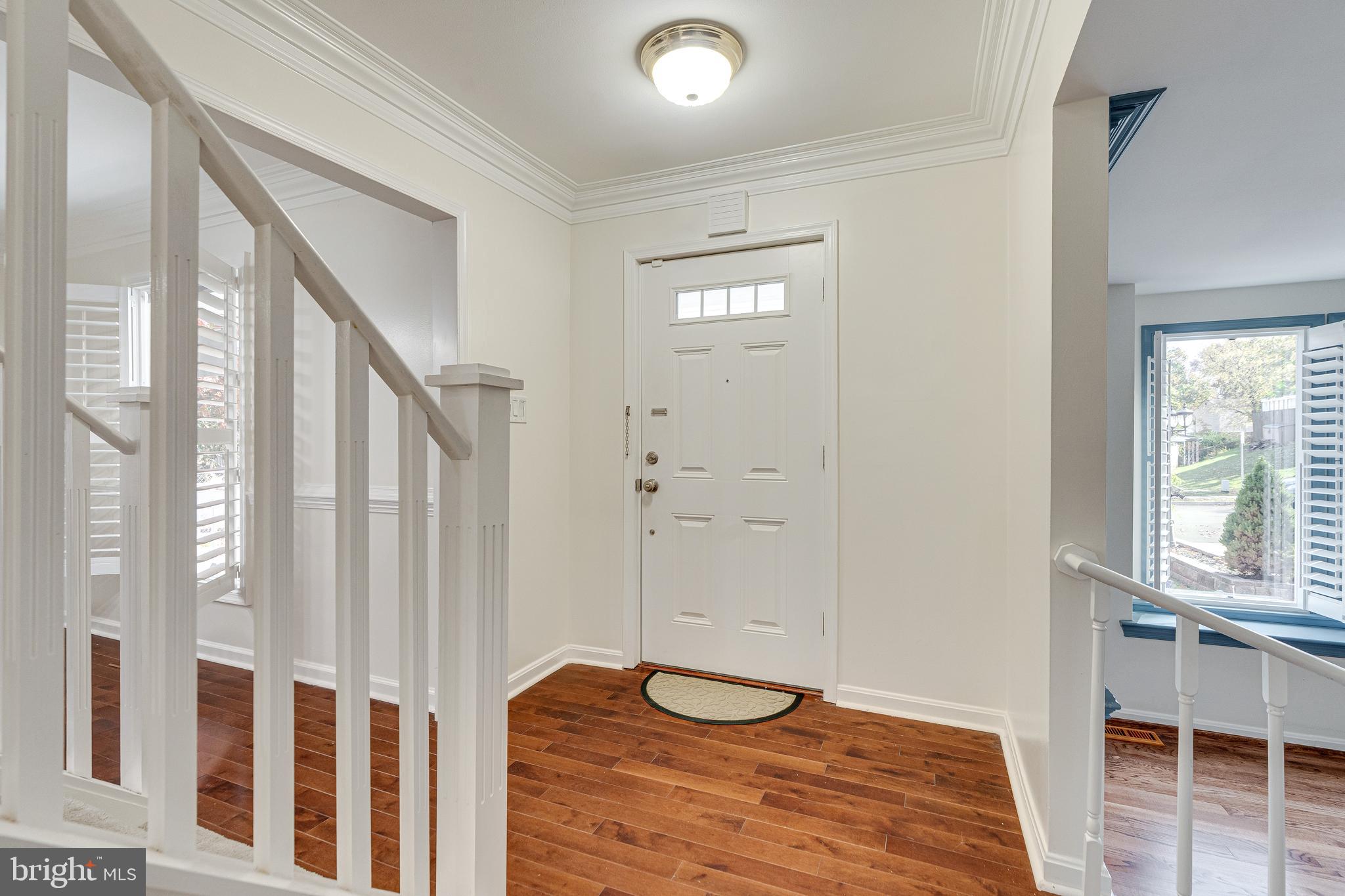 POINT OF WOODS - Residential