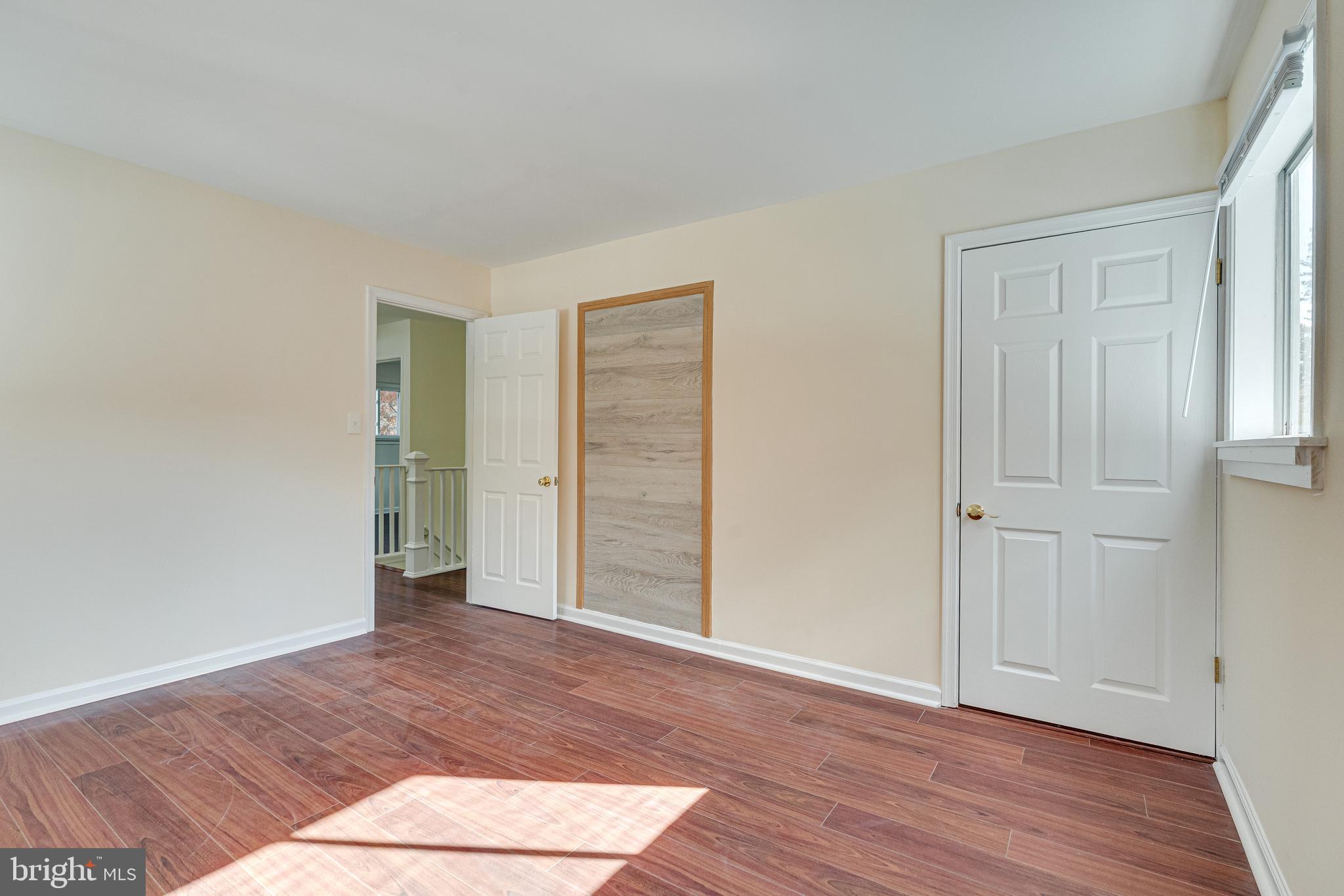 POINT OF WOODS - Residential