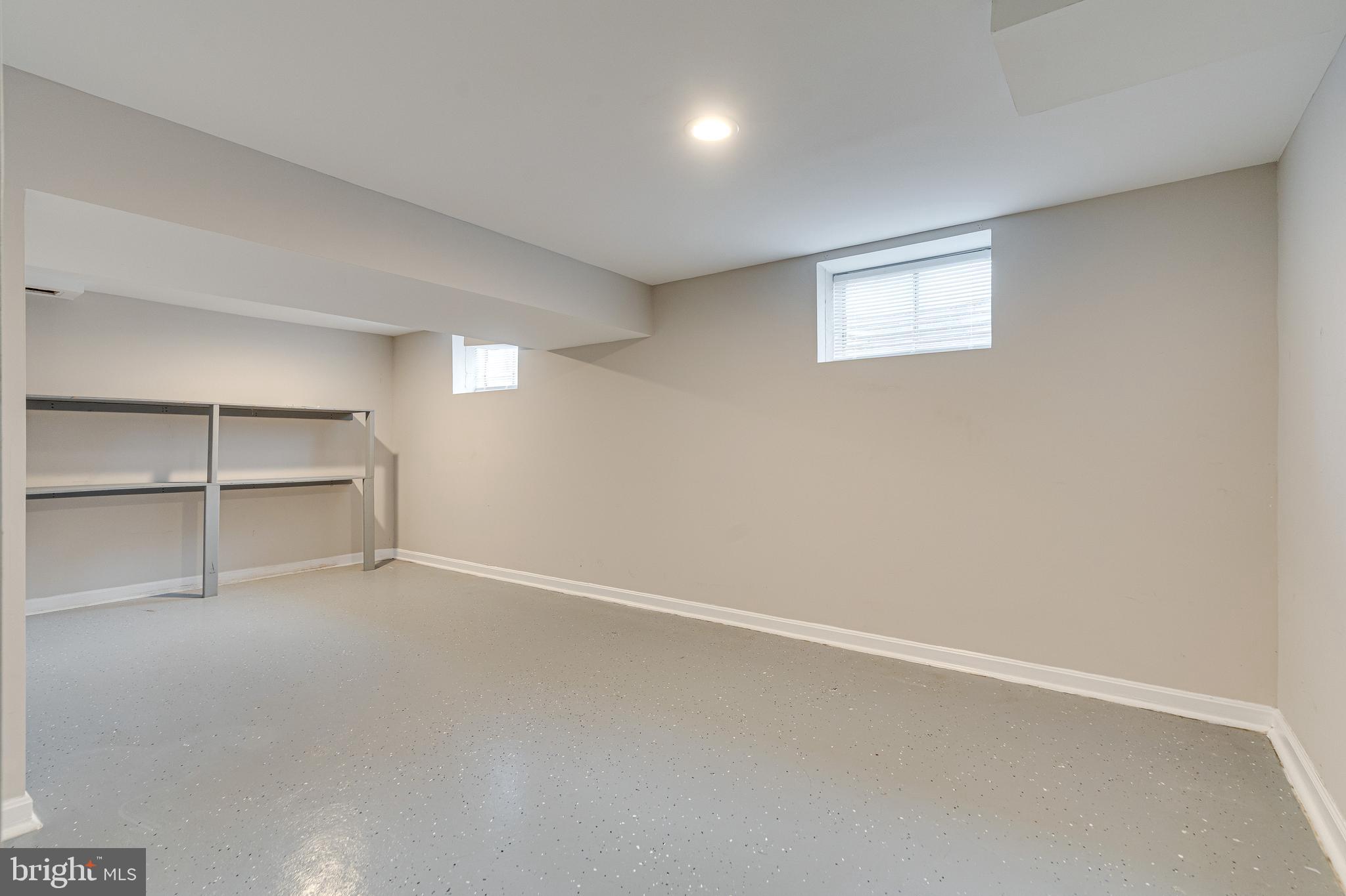 POINT OF WOODS - Residential