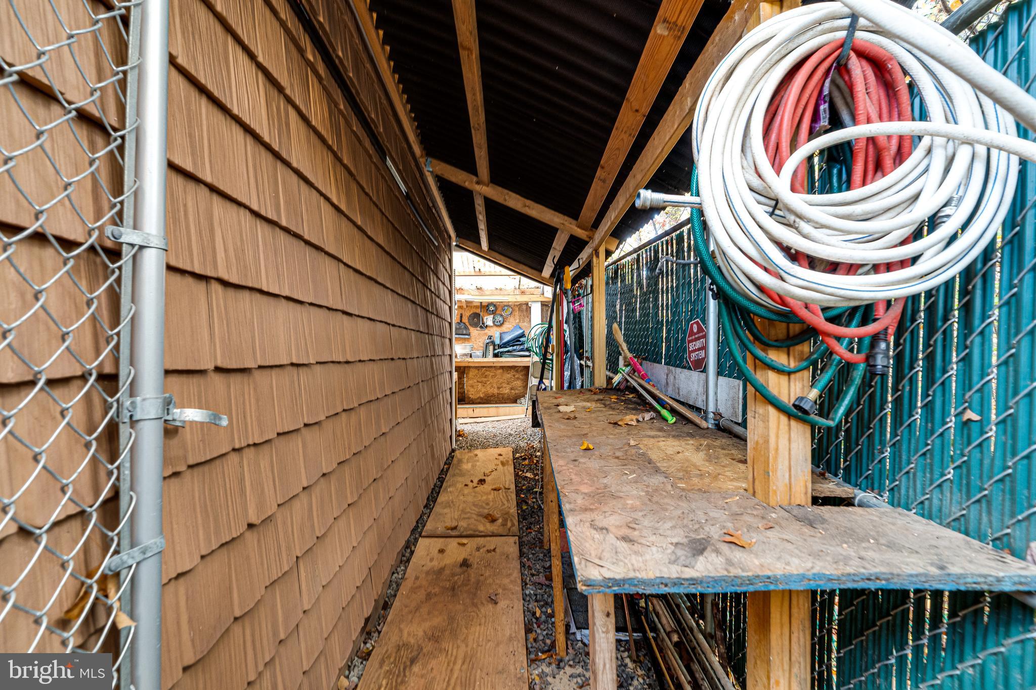 POINT OF WOODS - Residential