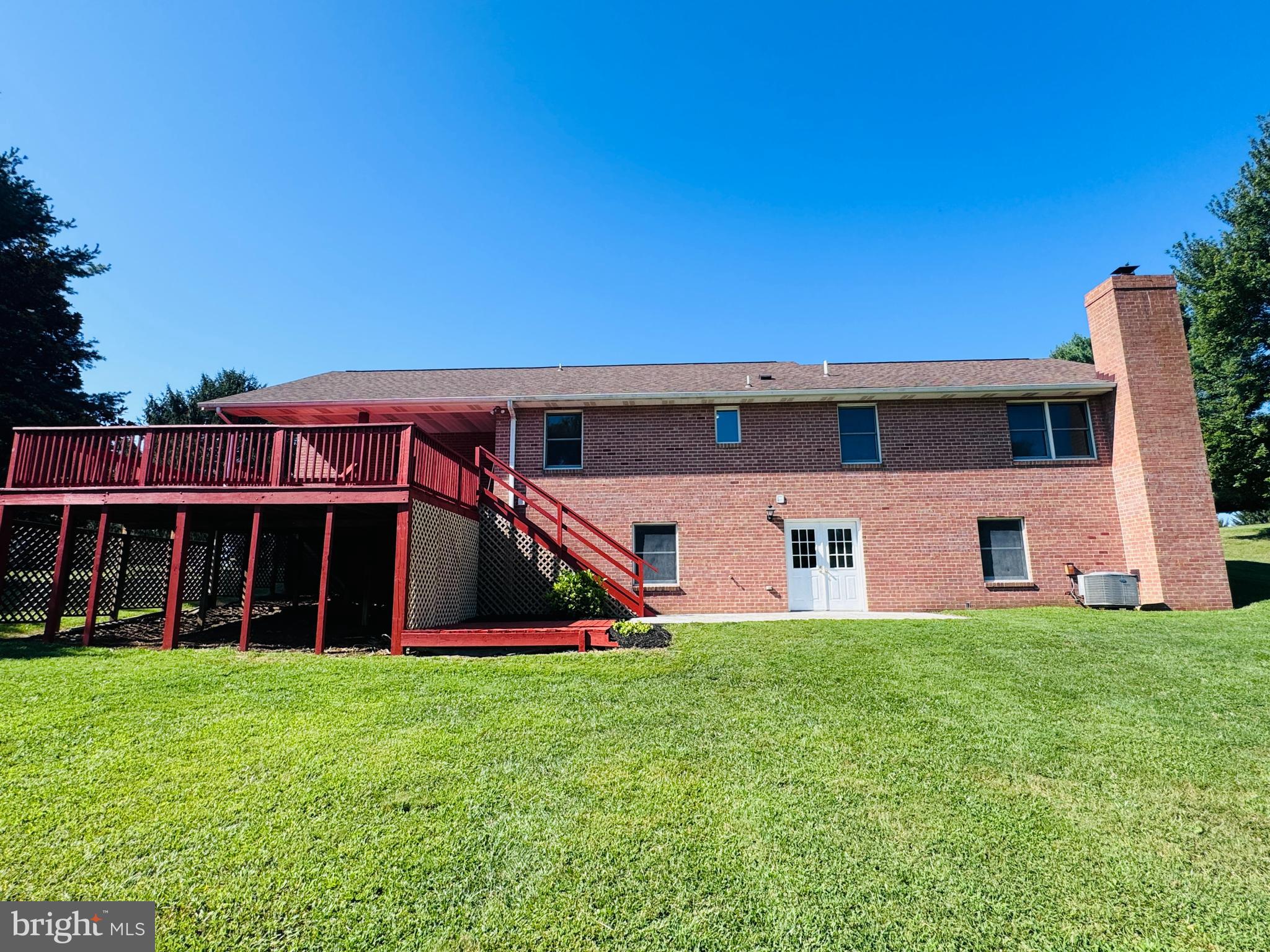 139 GREEN VALLEY DRIVE
