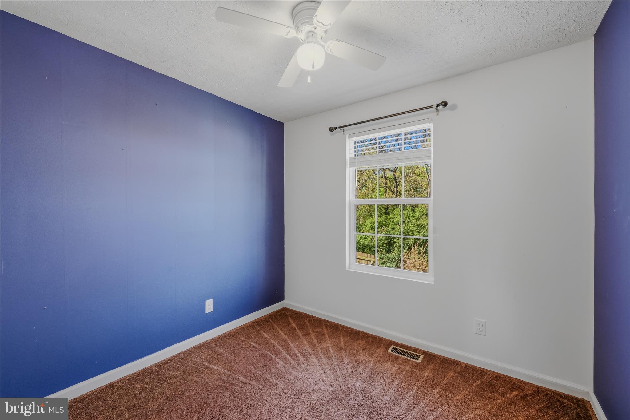 INWOOD VILLAGE - Residential