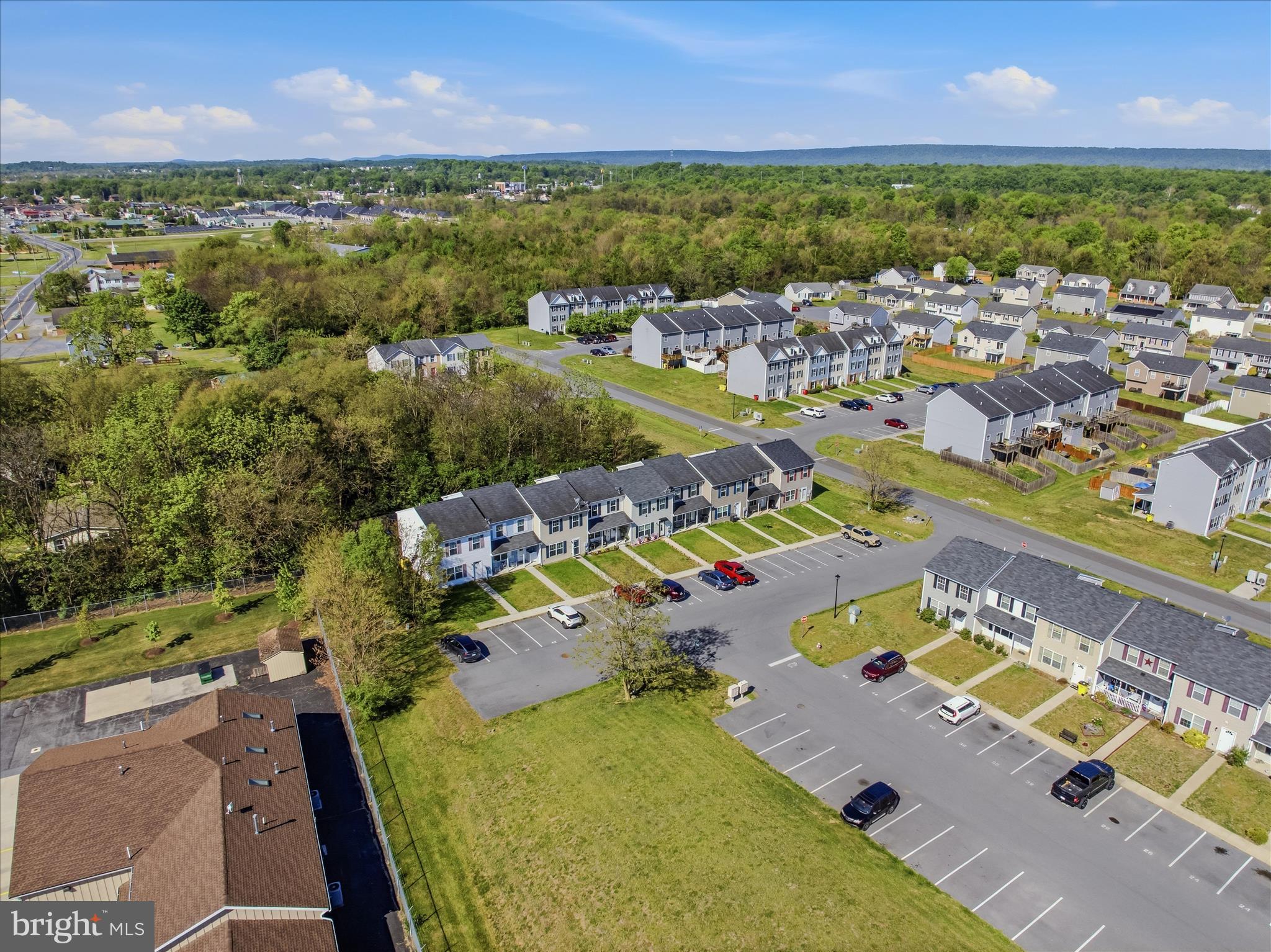 INWOOD VILLAGE - Residential