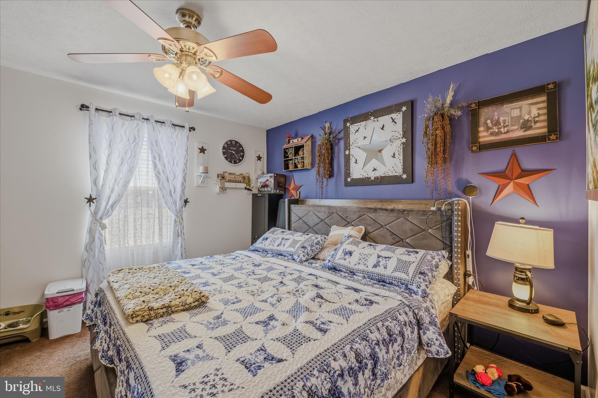 INWOOD VILLAGE - Residential