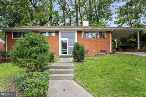 Homes For Rent - 6048 Rossmore Drive<br/> Montgomery County, BETHESDA, MD 20814