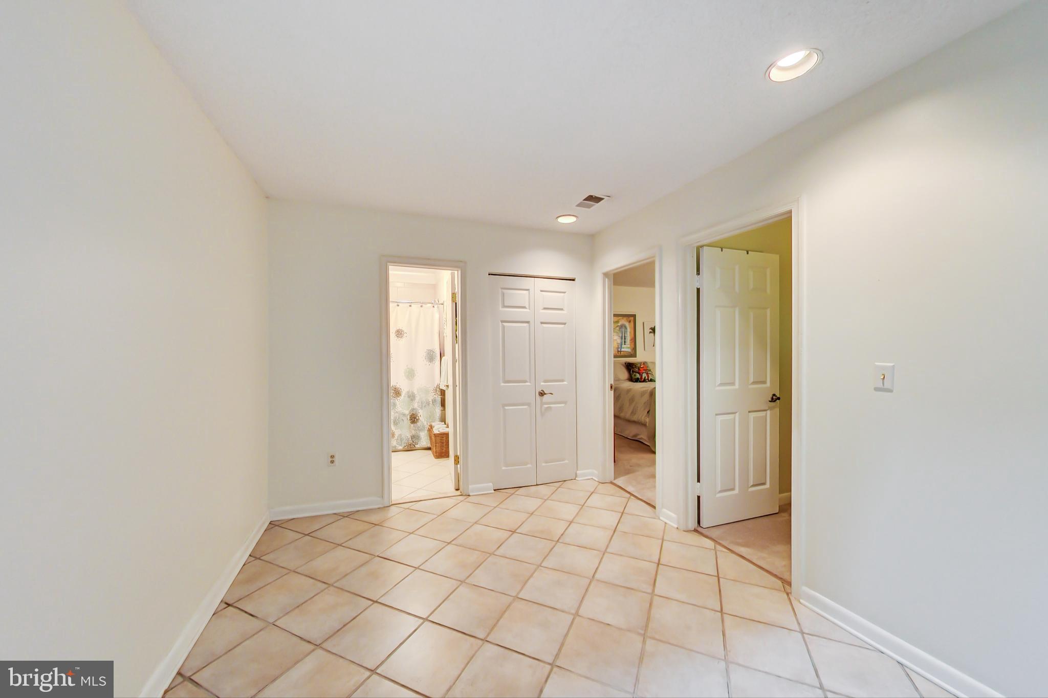 WOODS LANDING - Residential