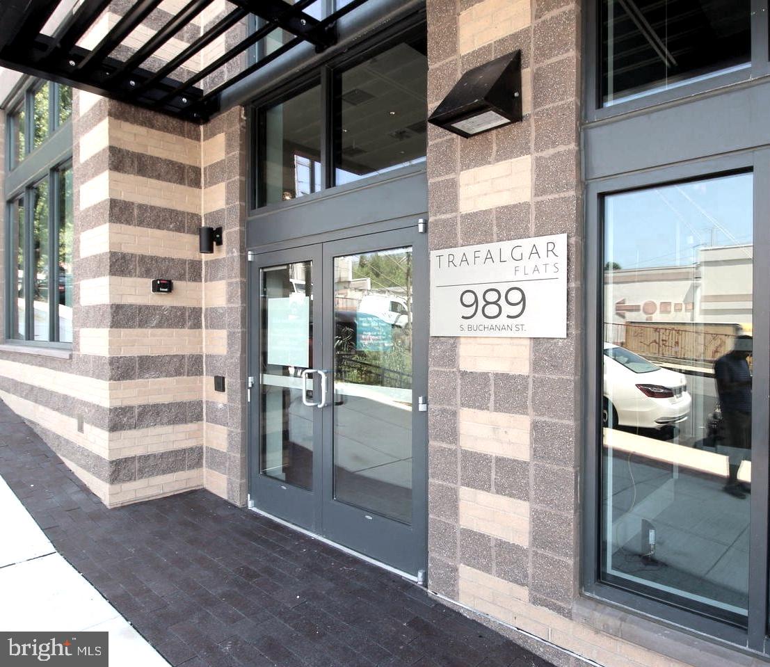 989 S BUCHANAN STREET 411