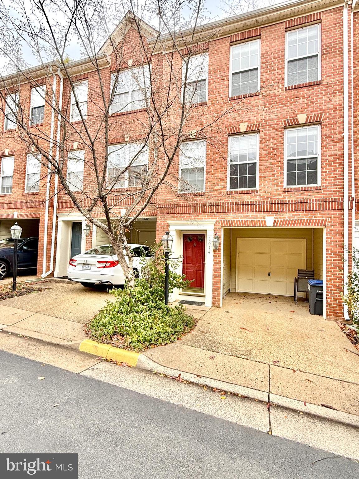 PROVIDENCE PARK - Residential