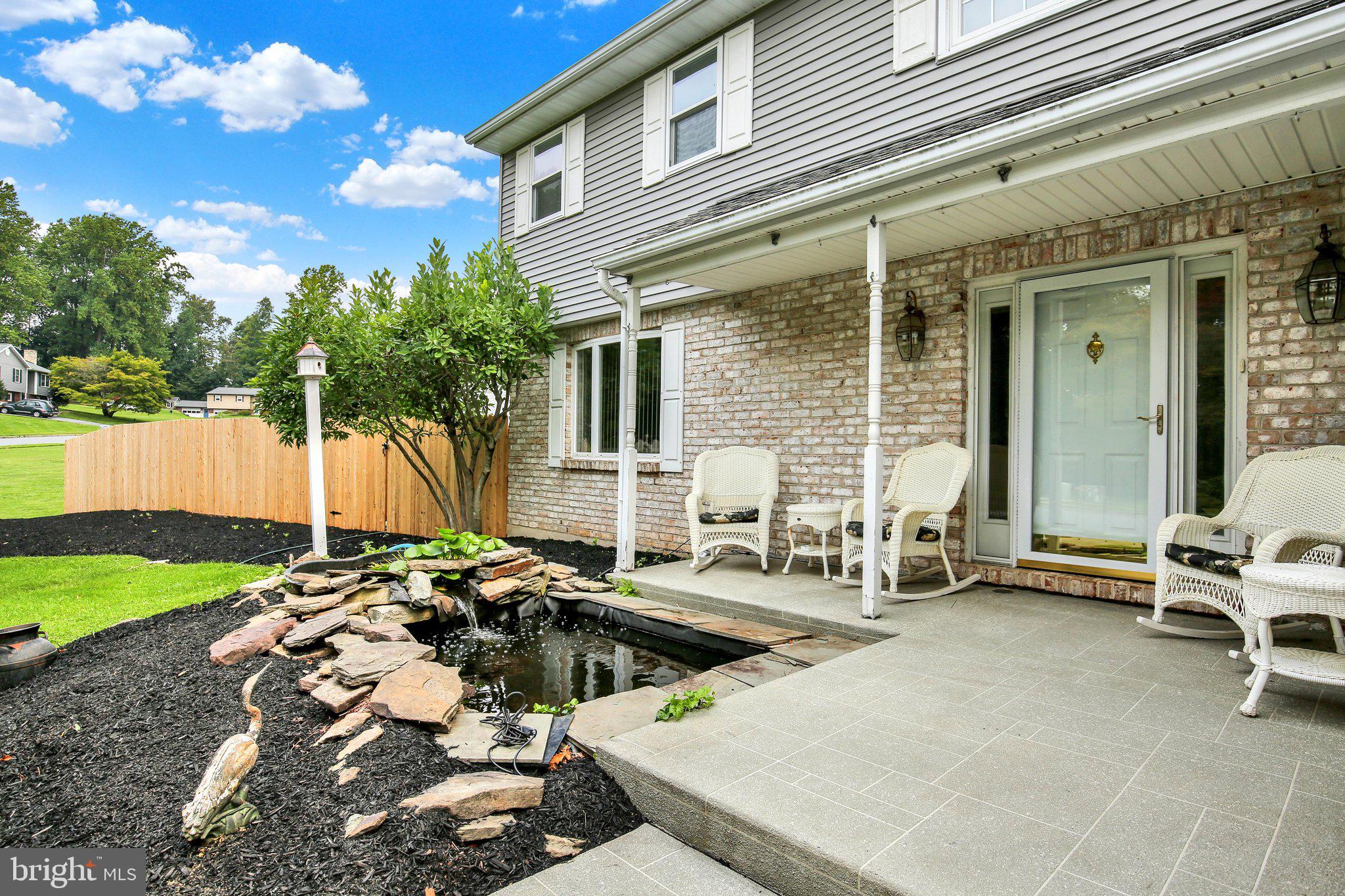 7426 HILLOCK LANE