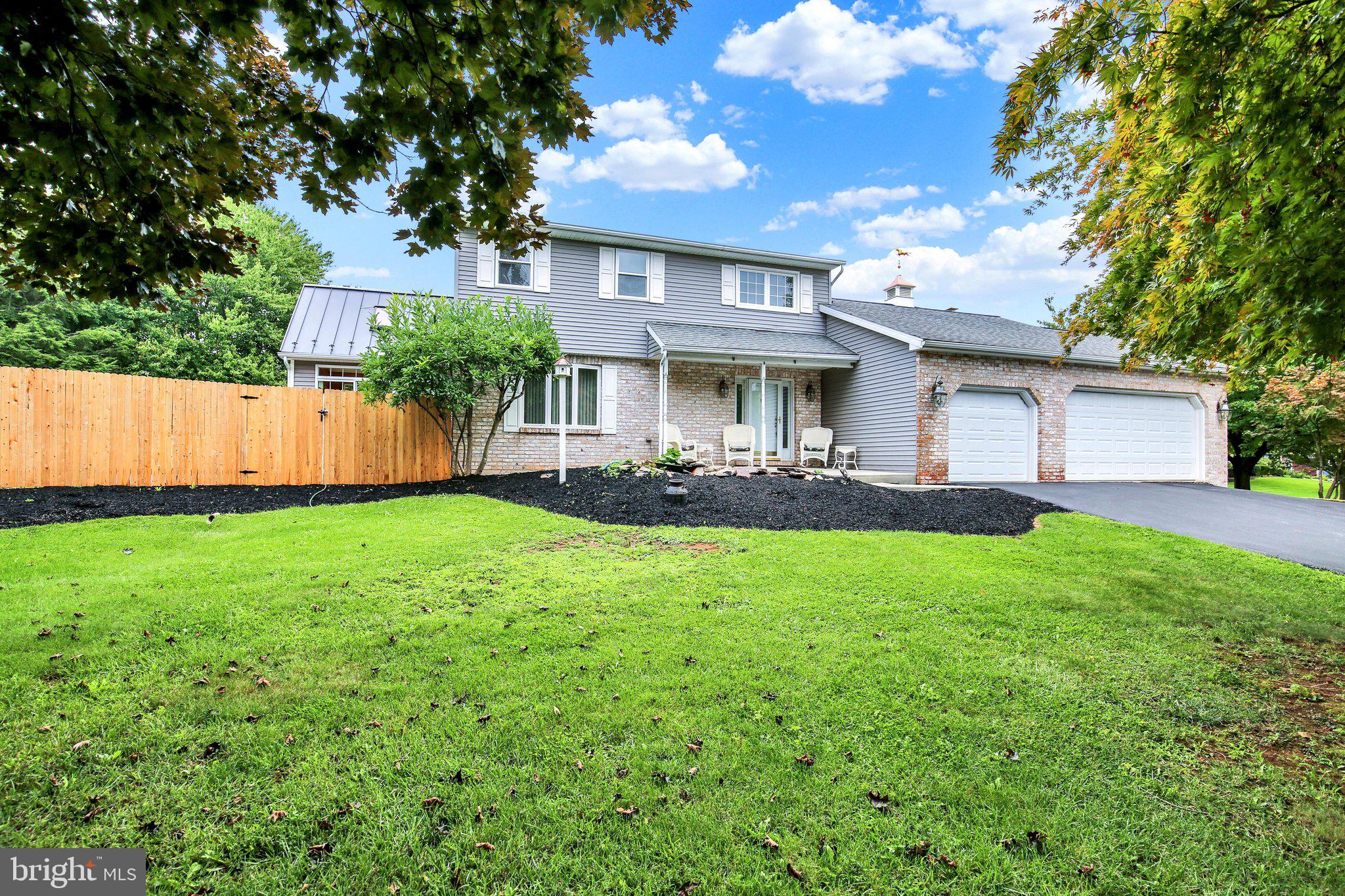 7426 HILLOCK LANE