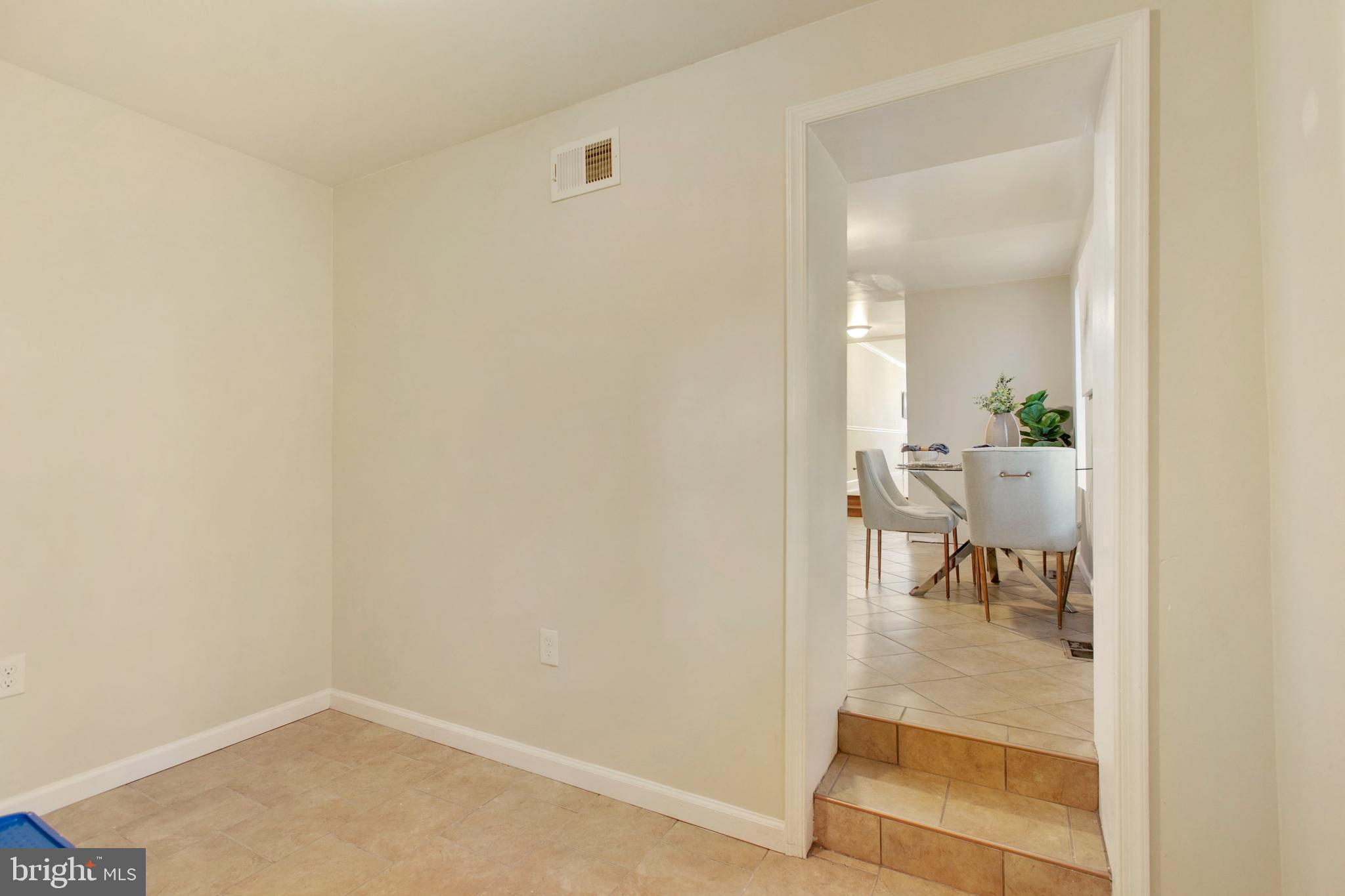 HOPKINS - Residential