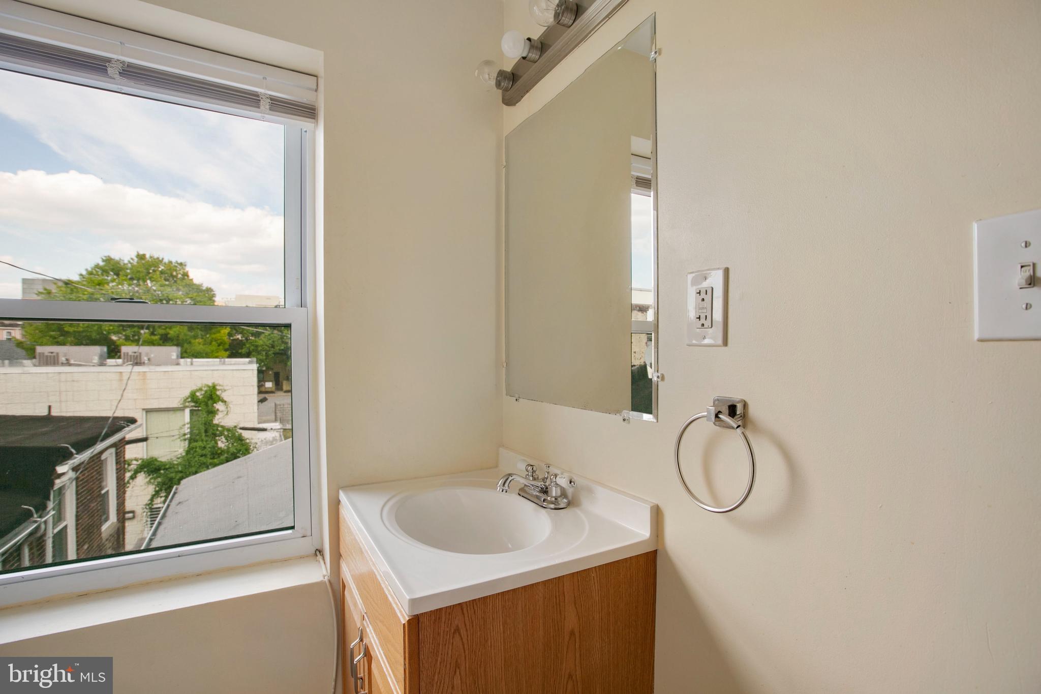 HOPKINS - Residential