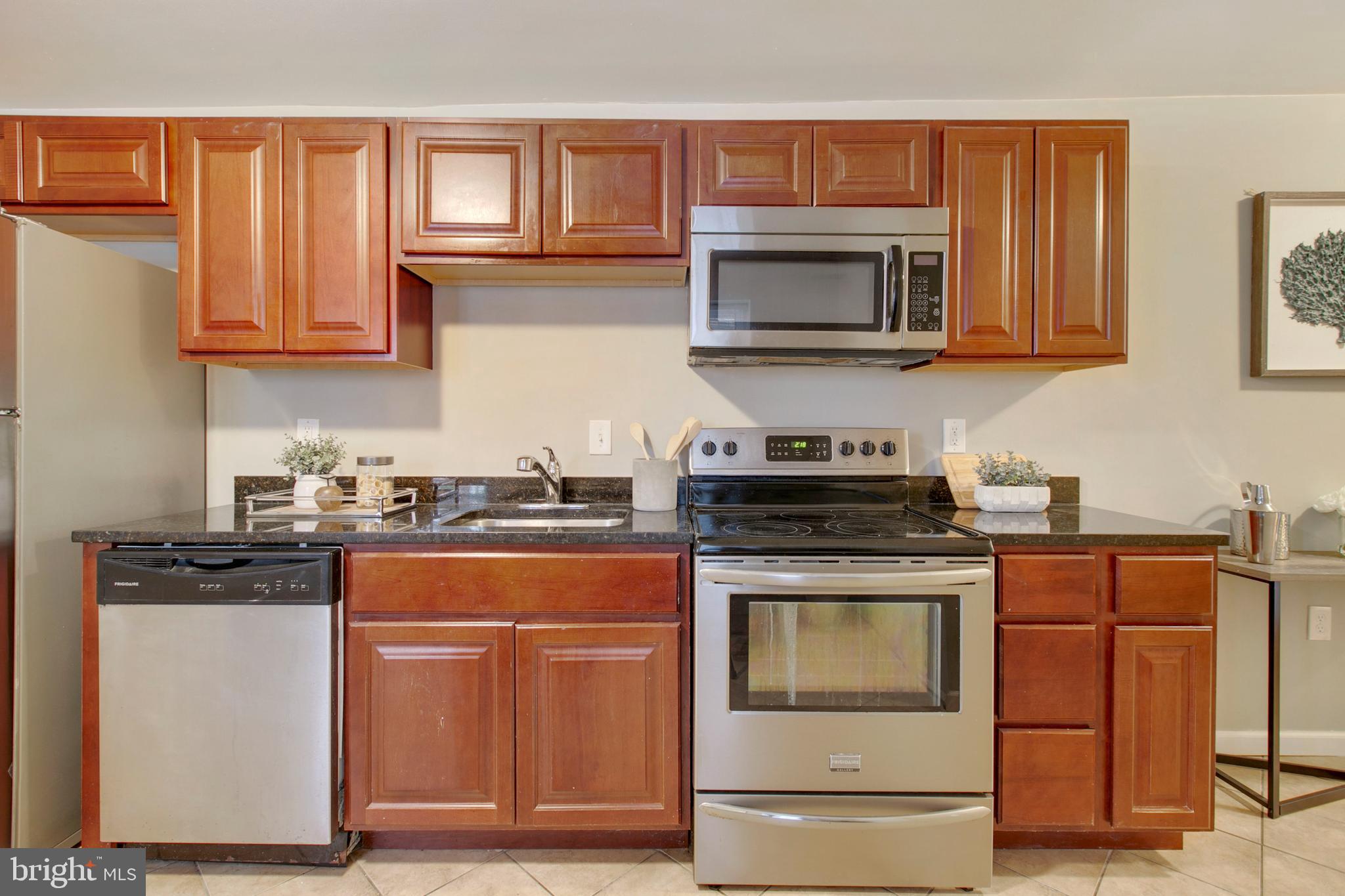 HOPKINS - Residential