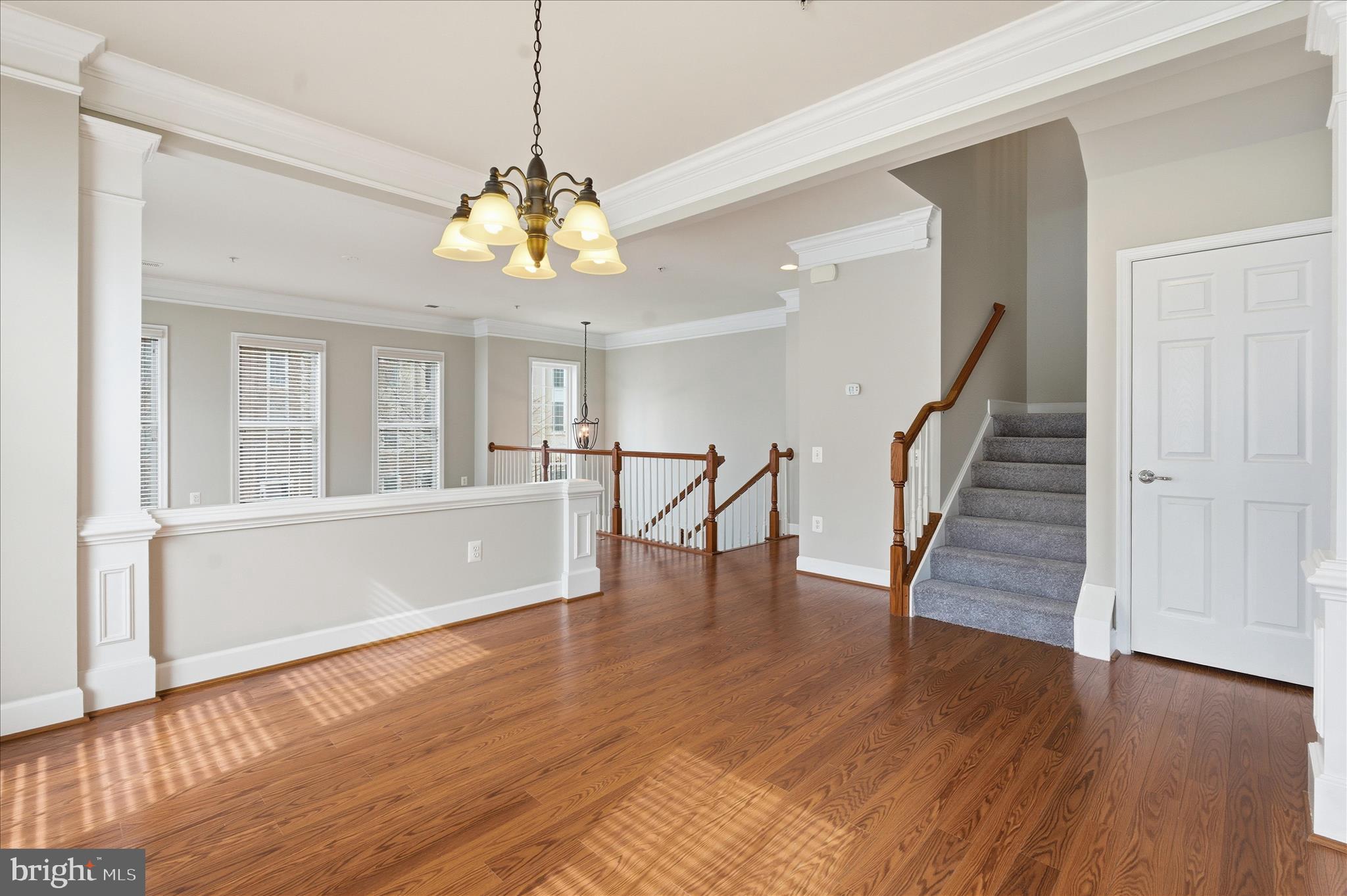 POTOMAC CLUB CONDOMINIUMS - Residential