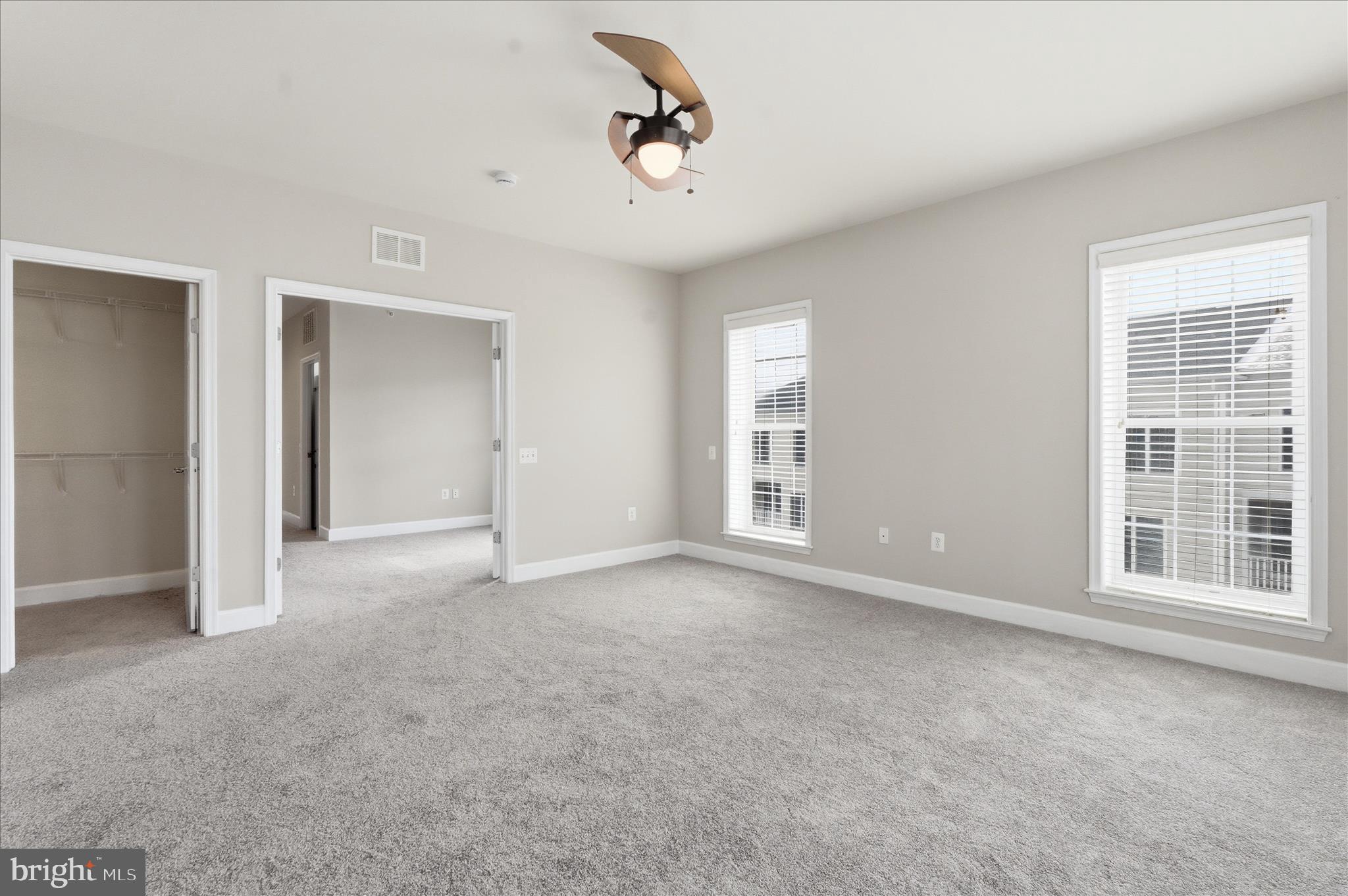 POTOMAC CLUB CONDOMINIUMS - Residential