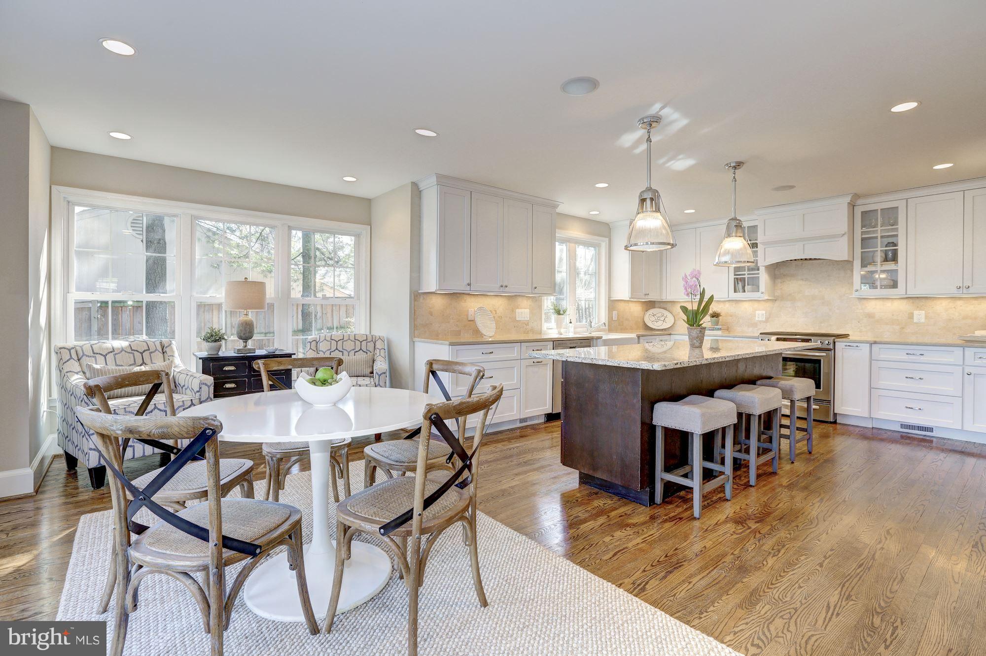 BRADLEY HILLS - Residential