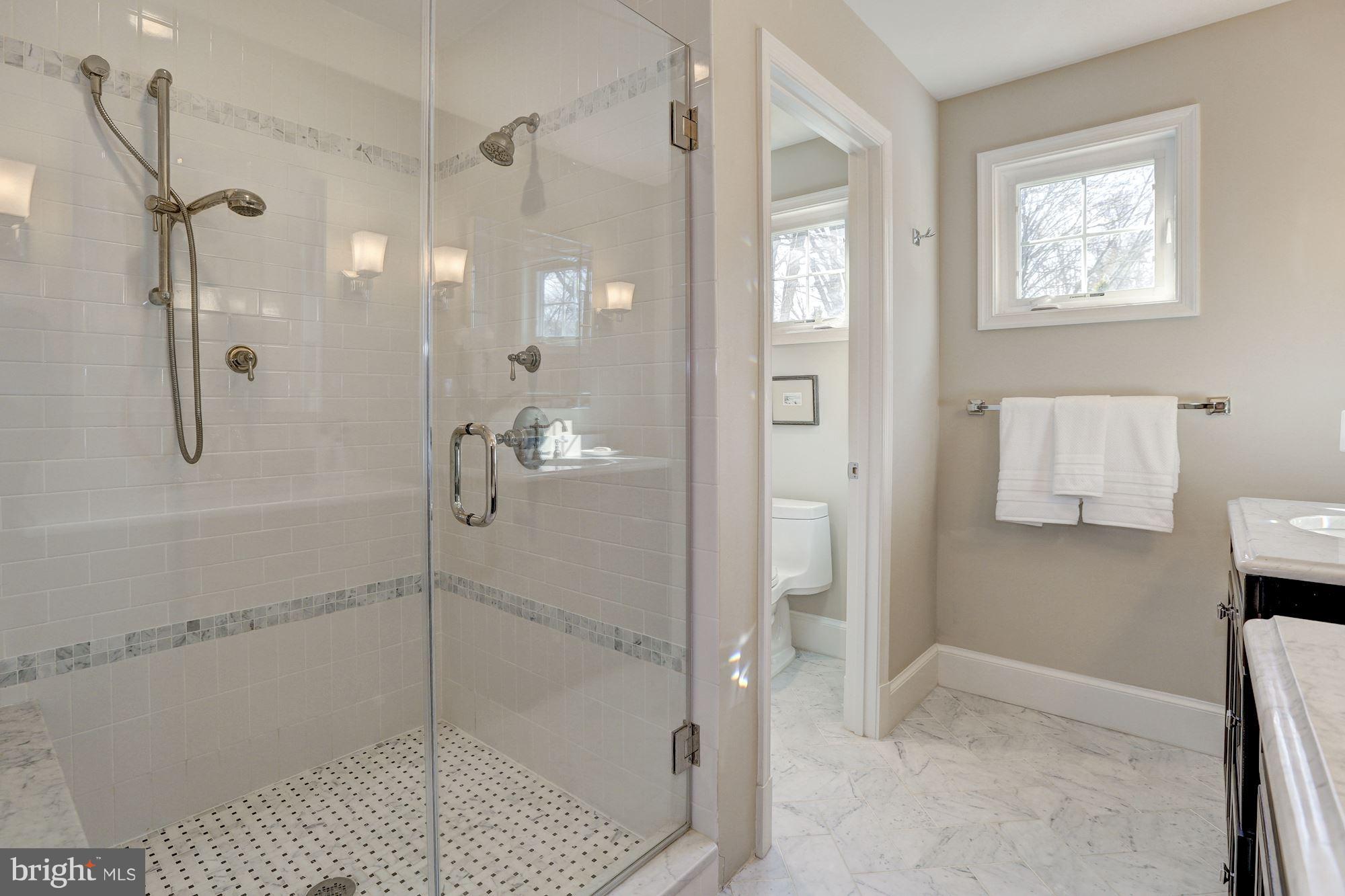 BRADLEY HILLS - Residential