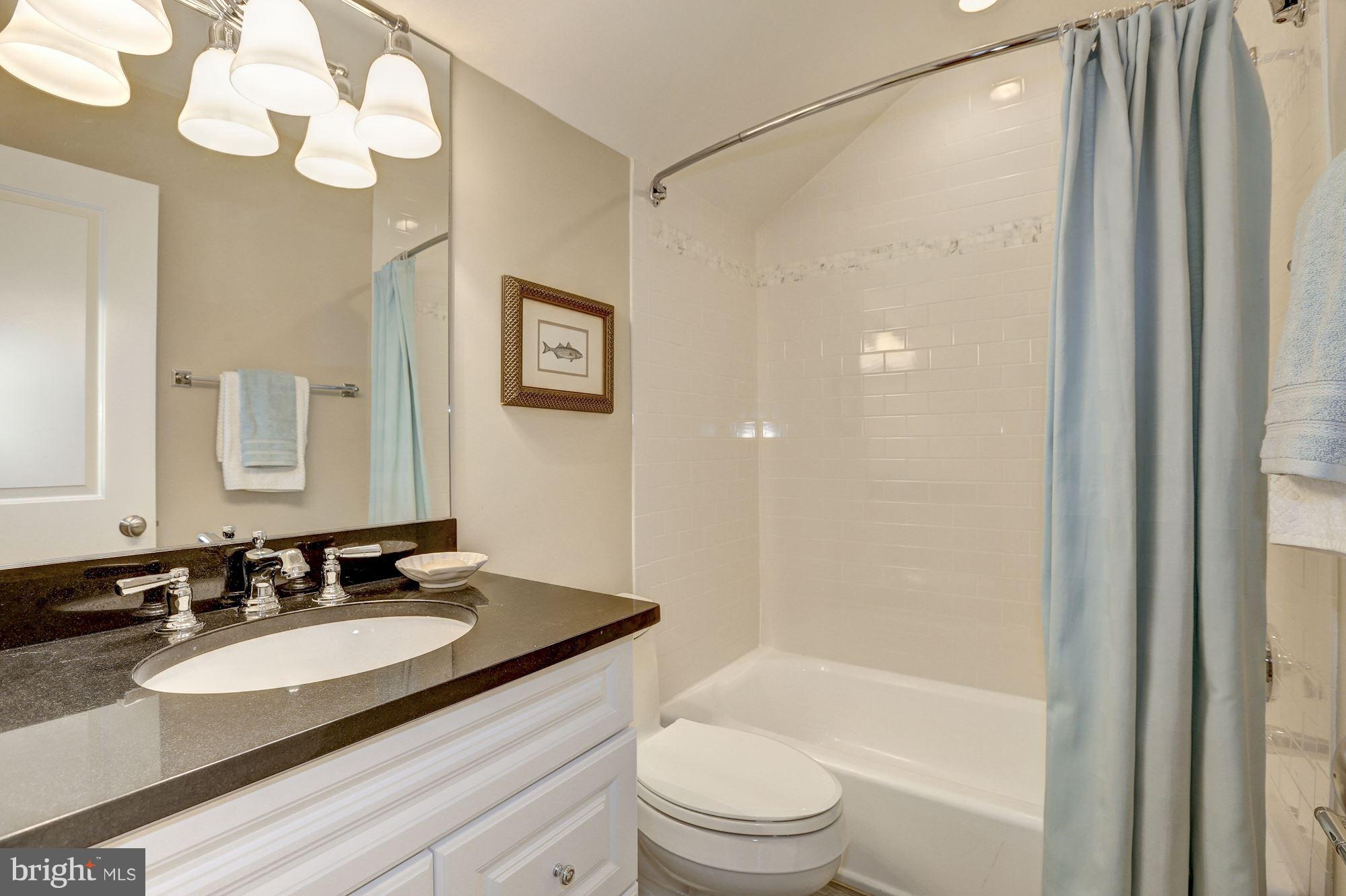 BRADLEY HILLS - Residential