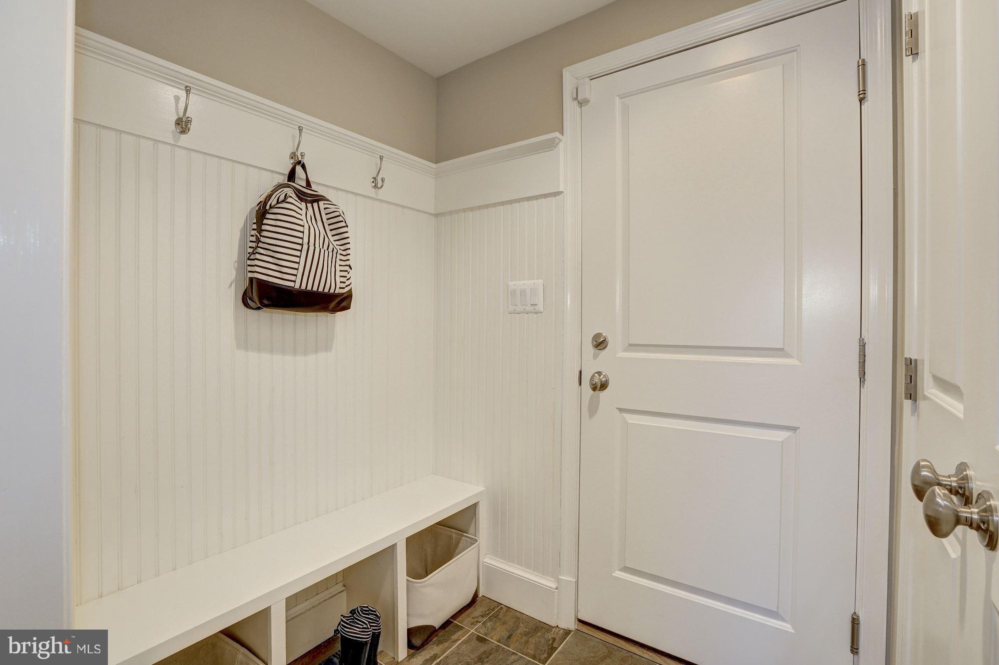 BRADLEY HILLS - Residential