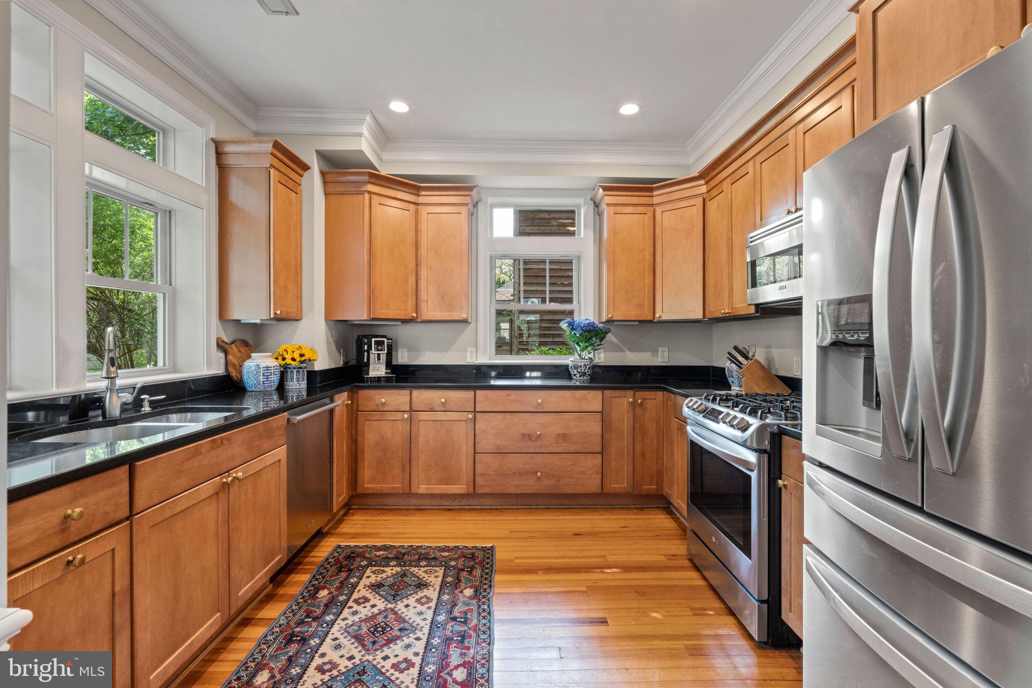 1400 MOUNT VERNON AVENUE A