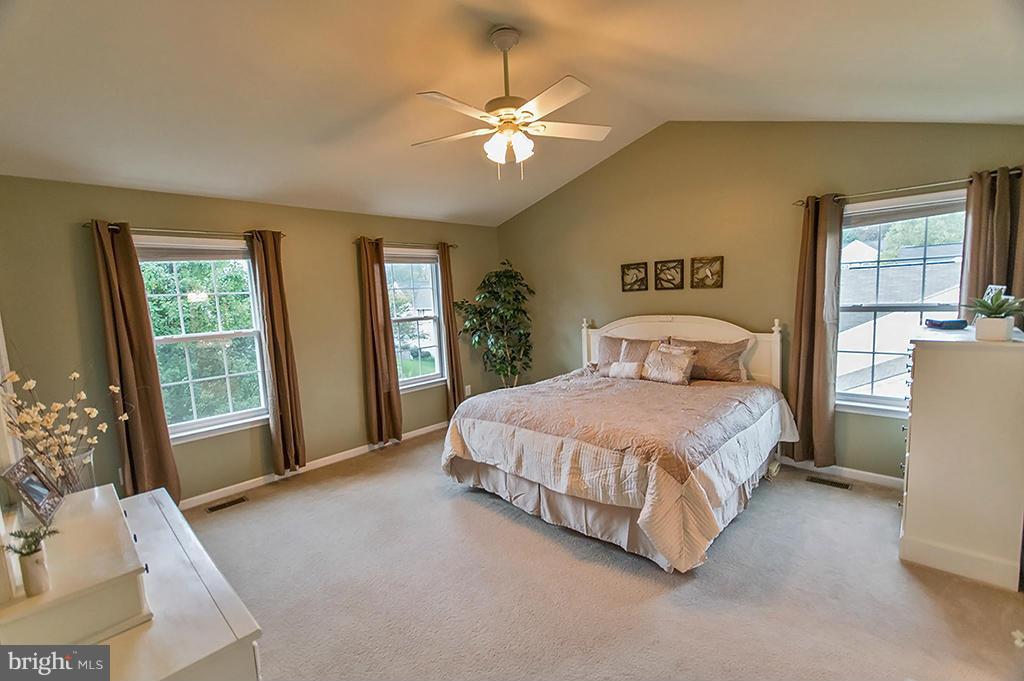 ROSEMONT ORCHARD - Residential