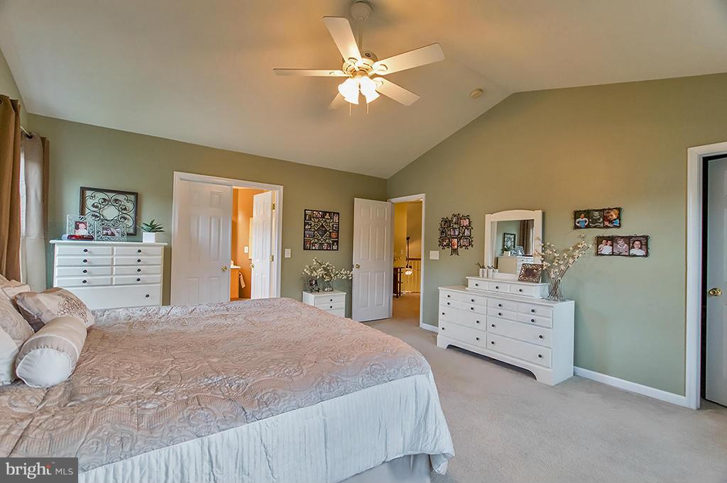 ROSEMONT ORCHARD - Residential