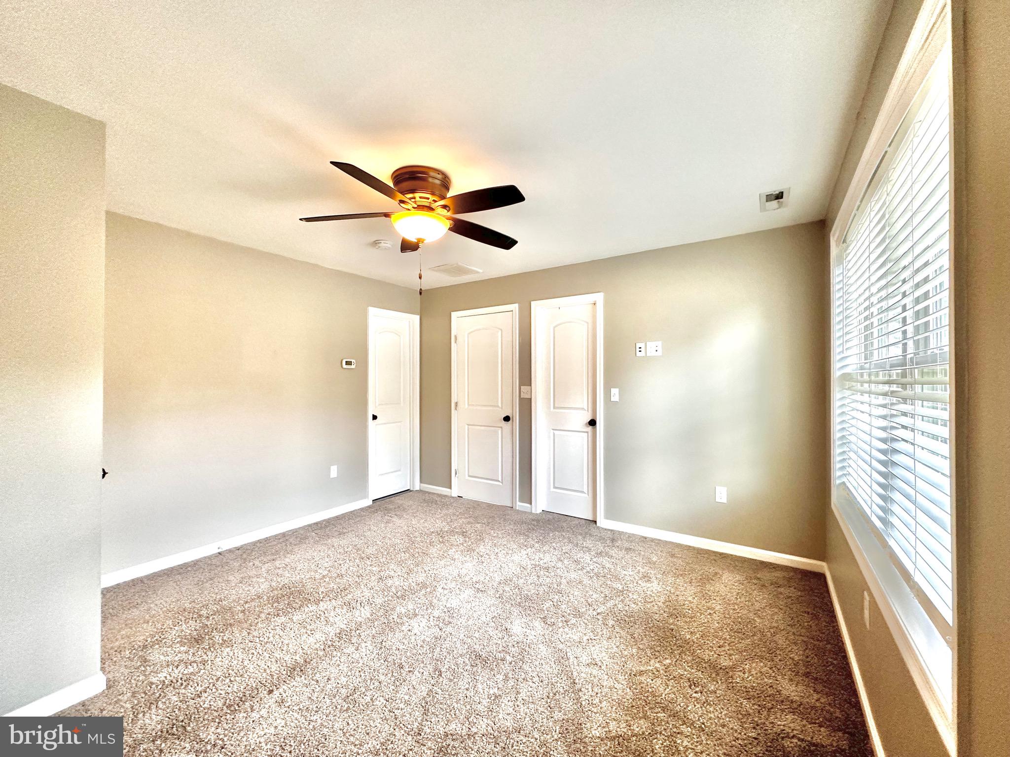 THOMPSON FARMS - Residential Lease