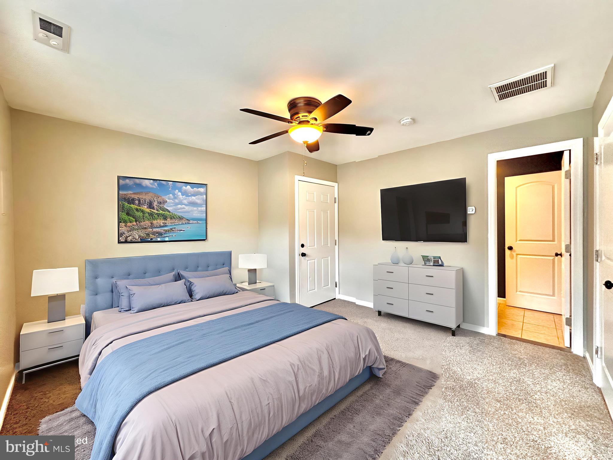 THOMPSON FARMS - Residential Lease