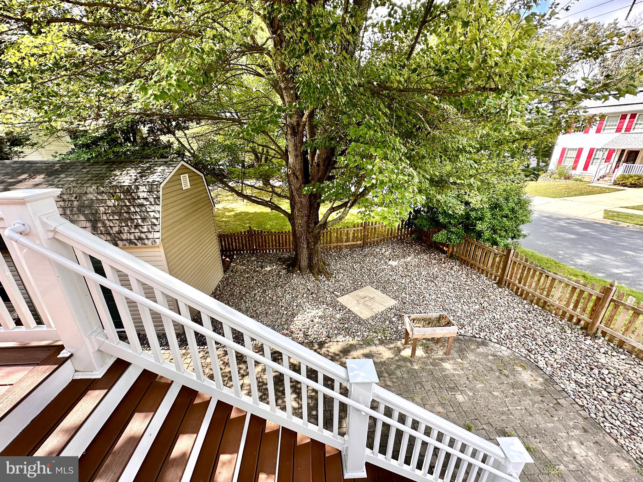 THOMPSON FARMS - Residential Lease