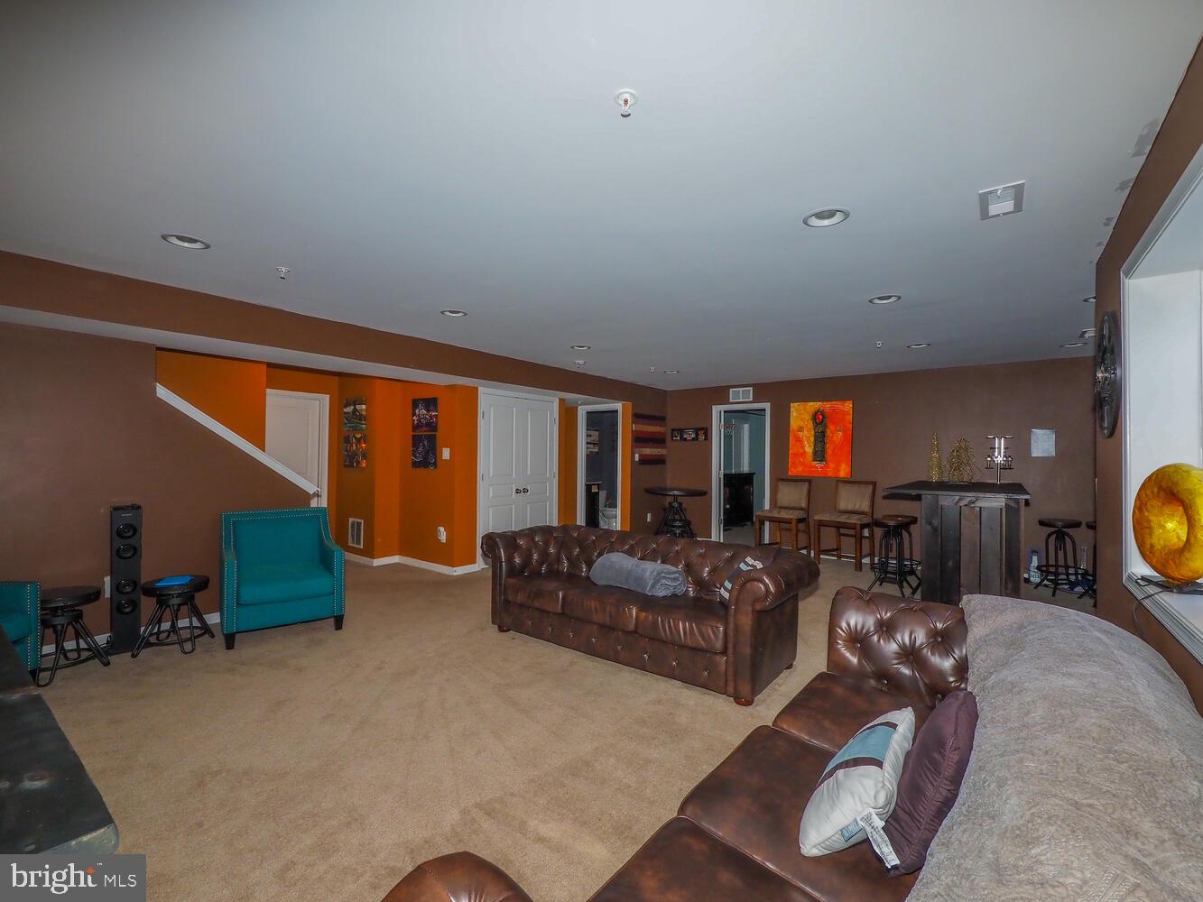 HOLLY RIDGE - Residential