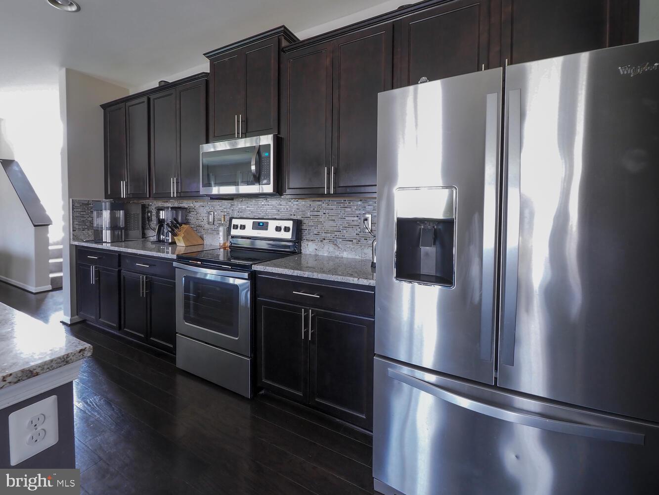 HOLLY RIDGE - Residential