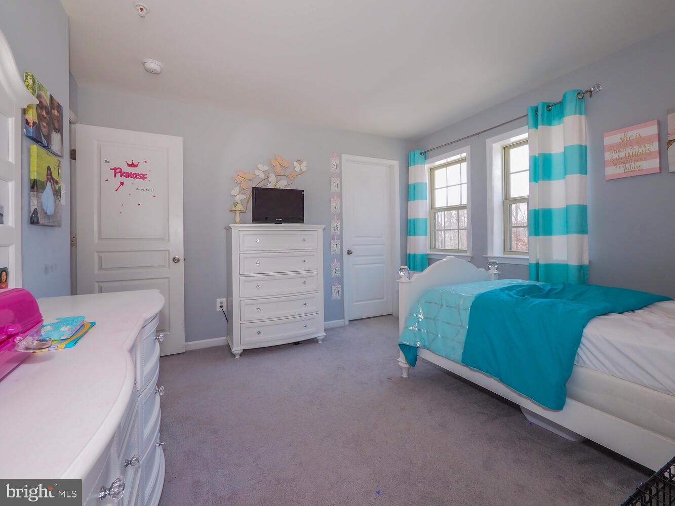 HOLLY RIDGE - Residential