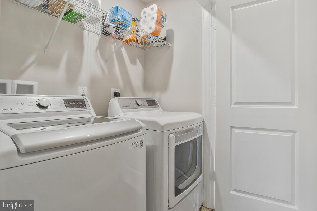 PRIMROSE HILL - Residential