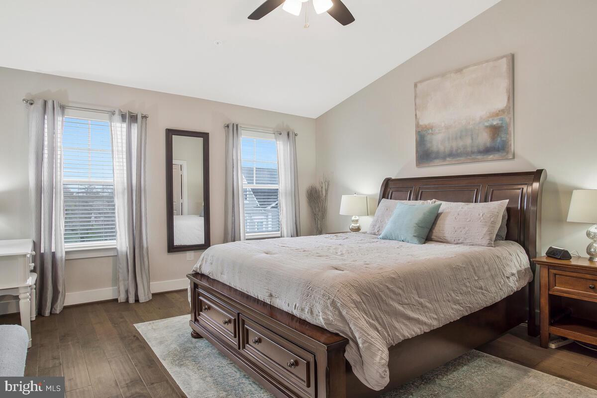 PRIMROSE HILL - Residential