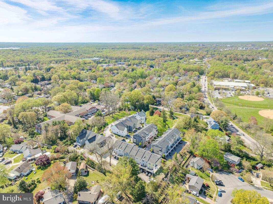 PRIMROSE HILL - Residential