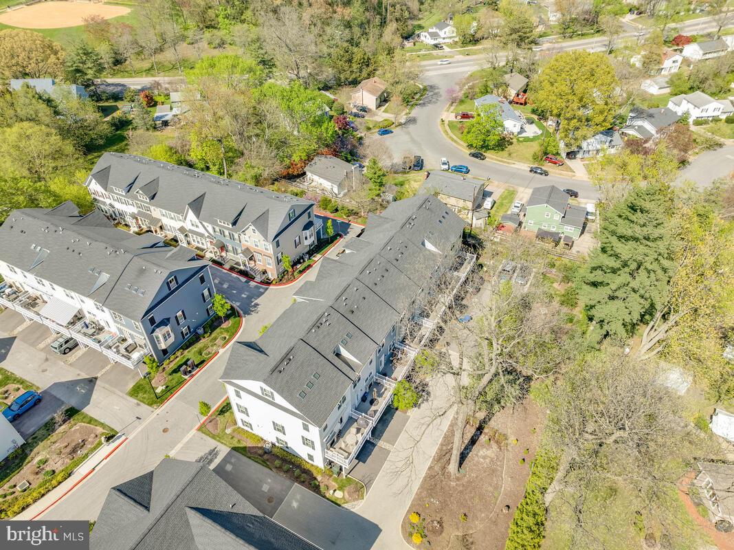 PRIMROSE HILL - Residential